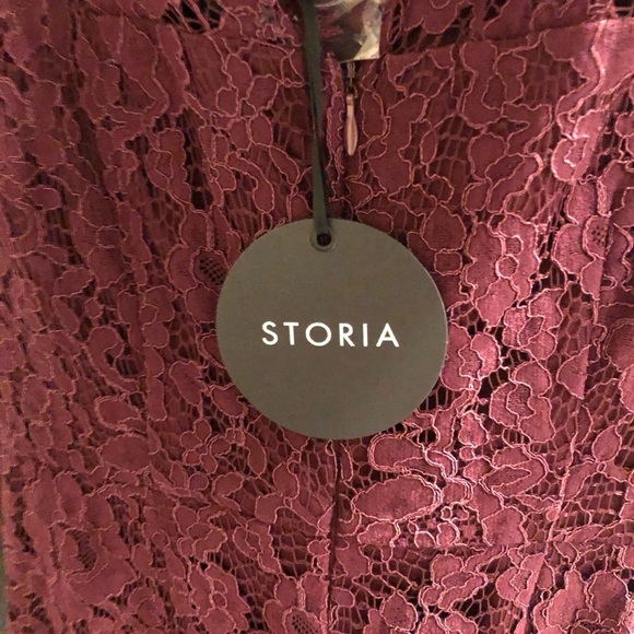 Storia High Neck Lace Mini Dress burgundy red size small - Picture 6 of 7